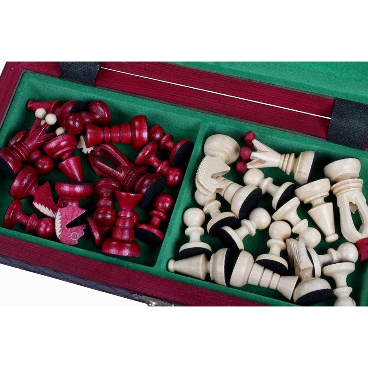 <tc>KING'S RED Chess Set</tc>