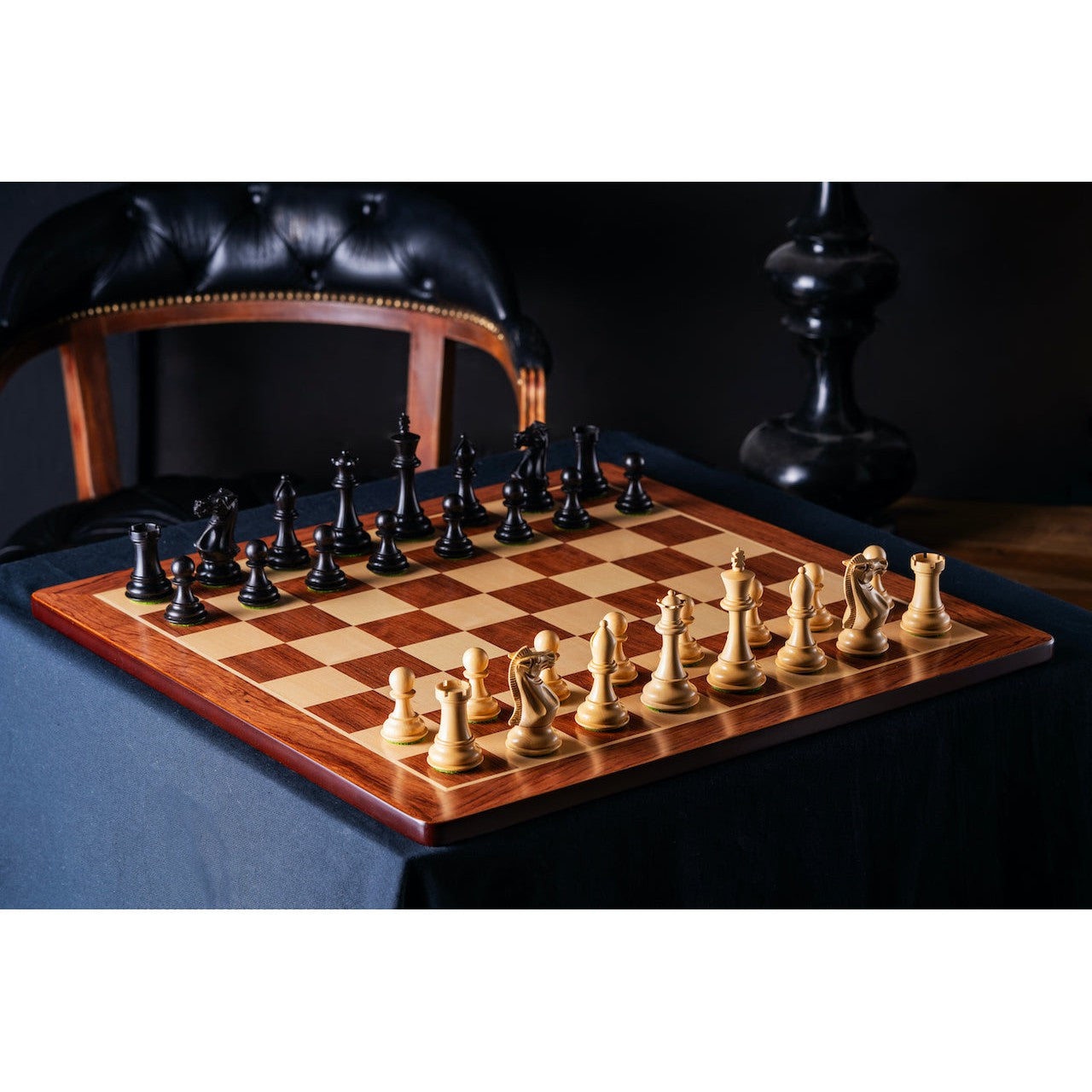 Chess Pieces ENGLISH STALLION BLACK